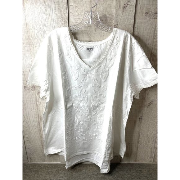 American Sweetheart Tops - White Embroidered Cotton Short Sleeve Womens Top American Sweetheart Size 3XL